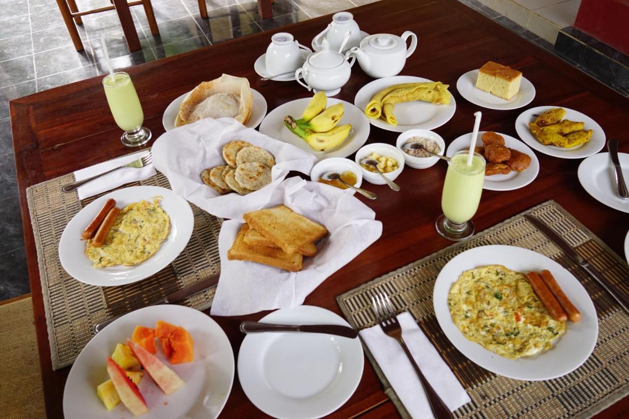 Hotel Sunshine Tourist Rest Anuradhapura Exterior foto